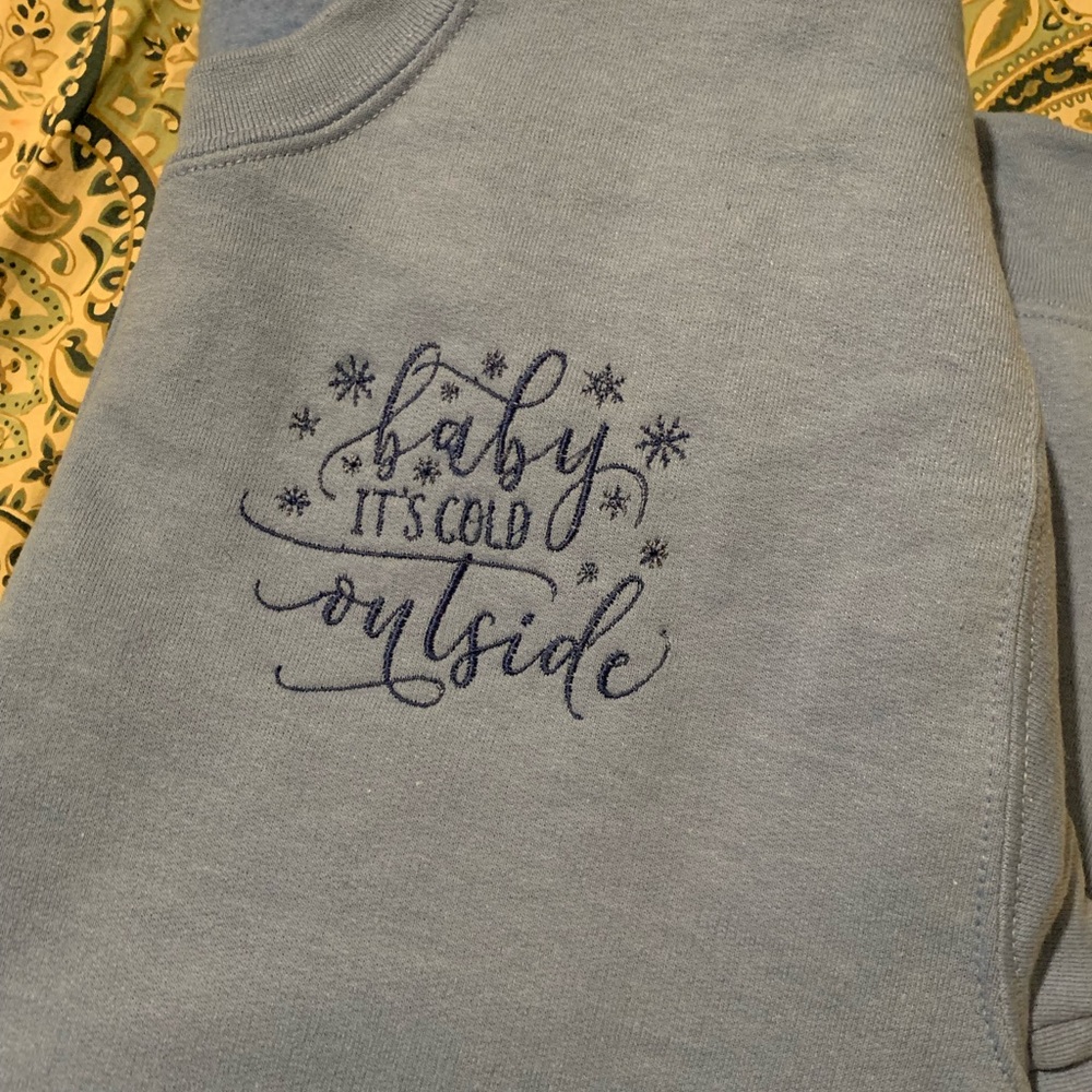 HANDMADE CREWNECKS ⭐️🎄 - Picture 4 of 4